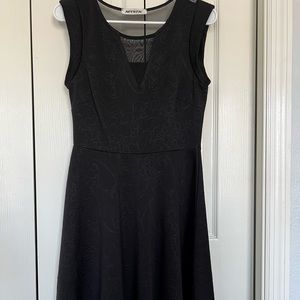 Gorgeous black patterned dress